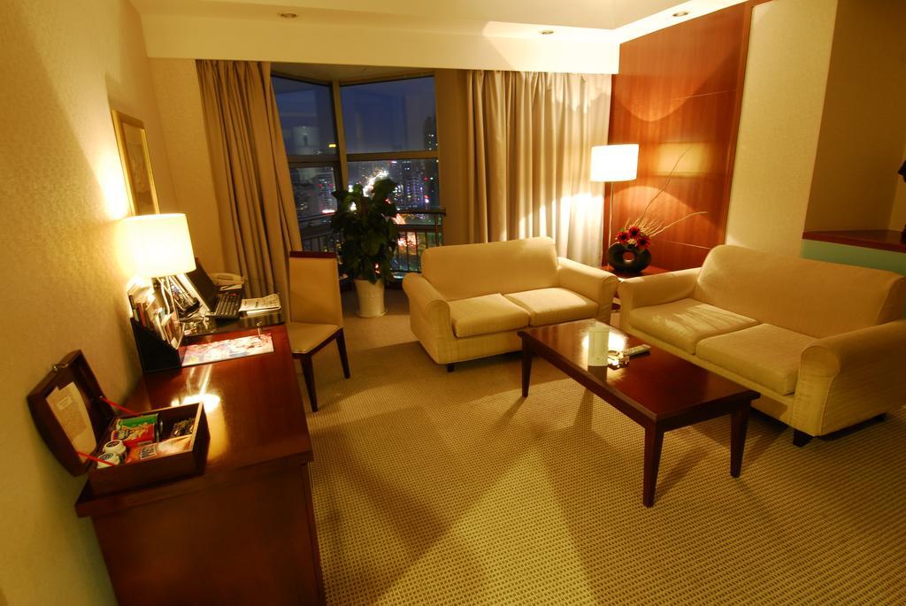 Jinling Jingyuan Plaza Hotel Nanjing  Exterior photo